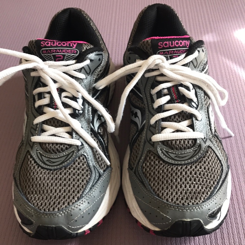 Saucony Marauder 2 running shoes